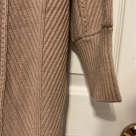Long knit cardigan - Picture 3 of 4
